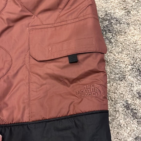 The North Face women’s ski pants, size S, standard fit, brand new - Picture 6 of 6